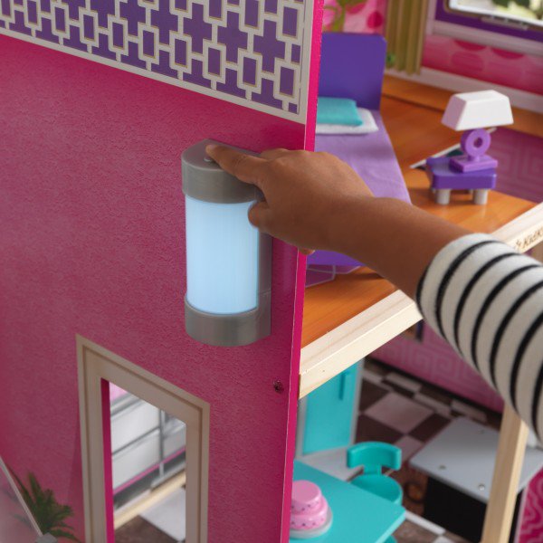 casa de muñecas grande kidkraft munecas uptown