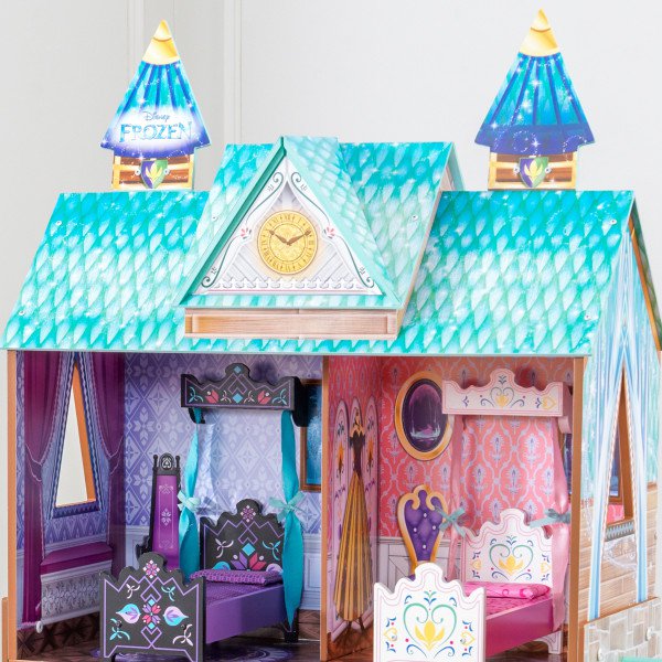 Detalle de las dos habitaciones superiores de kidkraft palacio de arendelle de frozen 65945