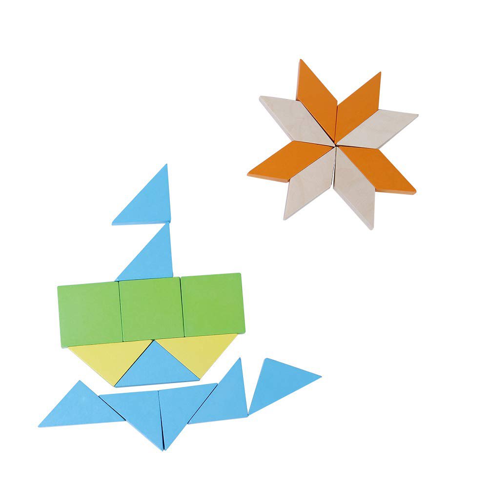 juguete madera con figuras infantiles